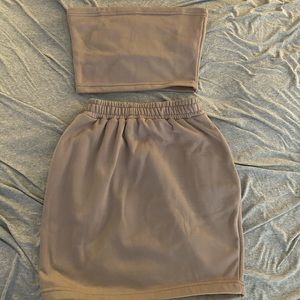 Pretty little thing sweatshirt set